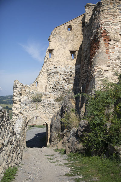 The southern side of the citadel | Alcázar de Rupea | Rumania