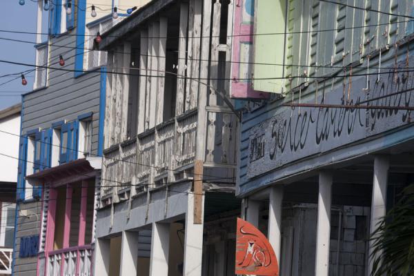 Row of buildings typical for Basseterre | Basseterre | Saint Kitts and Nevis