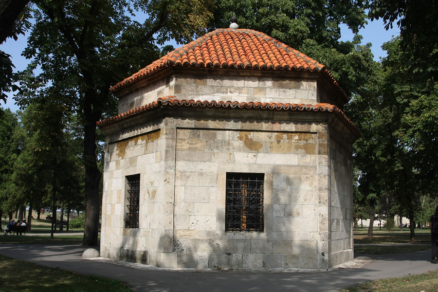 Picture of Mausoleum, or turbe, of Damad Ali-Pasha, last resting place of two commanders of the Belgrade fortress