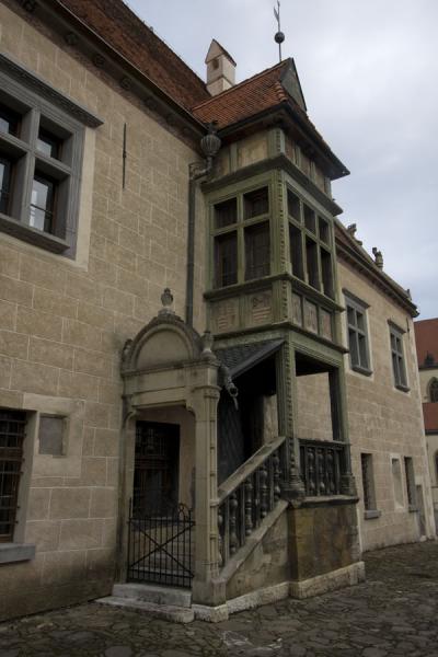 Foto di Entrance to the City Hall of BardejovCitta vecchia di Bardejov - Slovacchia