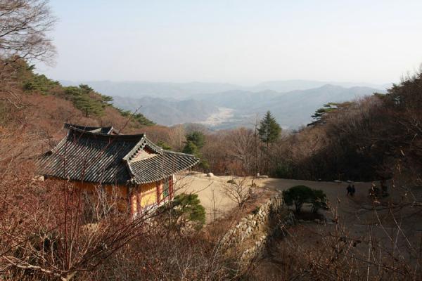 Views from Seokguram Grotto are great and far | Caverna de Sokkuram | Corea del Sur