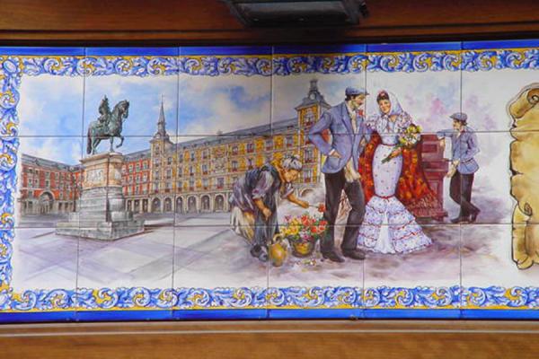 Picture of Decorated tiles outside shop - Madrid
