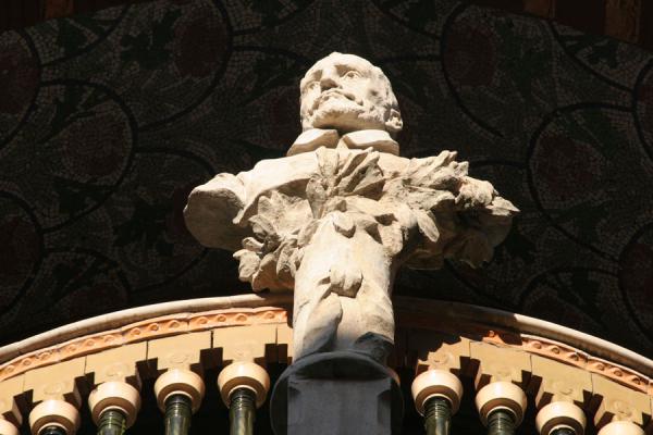 Picture of Sant Pere (Spain): Palau de la Música Catalana: statue decorating the building