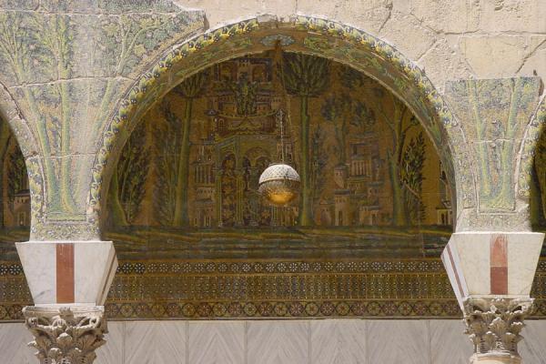 Detail of one of the arches with mosaics | Omayyad Mosque | Syria
