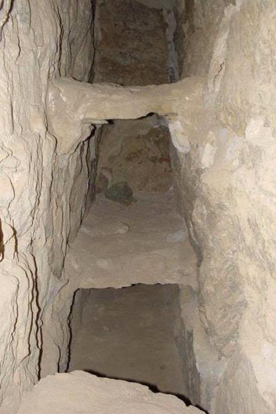 Picture of Coffin space in tomb tower in Palmyra