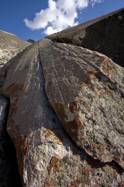 Picture of Langar petroglyphs (Tajikistan): Looking up a rock with petroglyphs