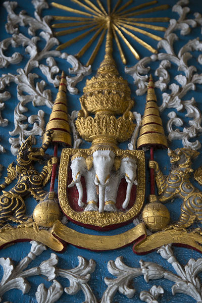 Foto di Detail of decoration at window shutter of Wat Phai LomKo Kret - Thailandia