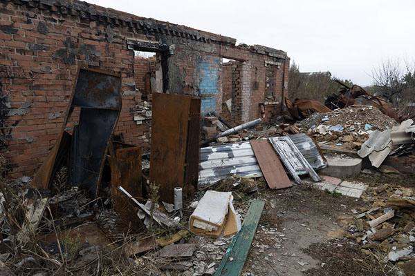 Foto van One of the many destroyed houses of KamyankaIzyum - Oekraïne