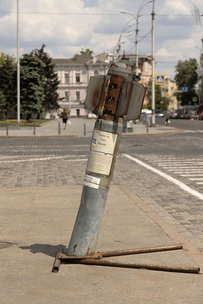Russian missile on display on Freedom Square | Piazza della Libertà di Charkiv | Ucraina