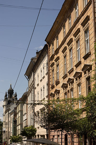 Foto van Row of houses in the Armenian Quarter of LvivIndrukken van Lviv - Oekraïne