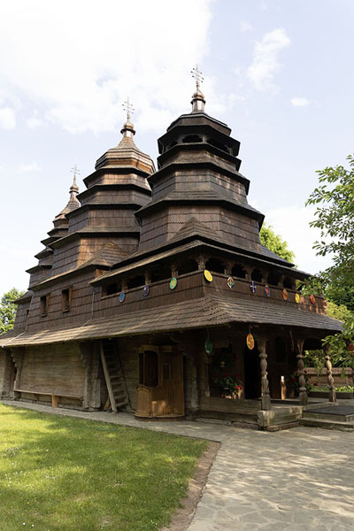 Foto di Wooden church in Shevchenko GroveImpressioni di Lviv - Ucraina