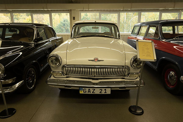 Foto van Several cars once belonging to the private collection of president YanykovychKyiv - Oekraïne