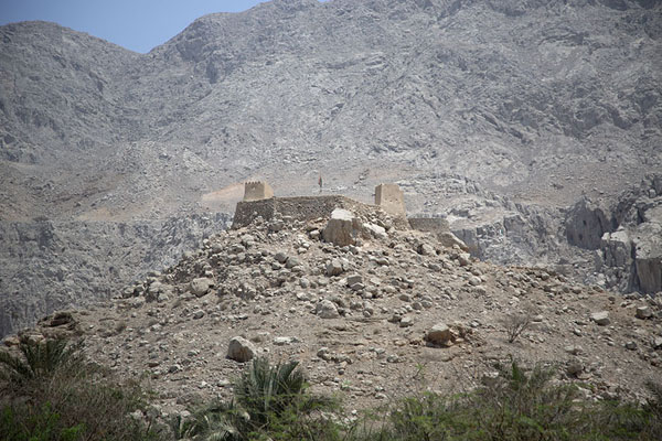 Picture of Dhayah Fort (United Arab Emirates): Dhayah Fort seen from a distance