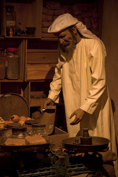 Picture of Dubai Museum (United Arab Emirates): Fake salesman in the suq found in the underground section of the museum