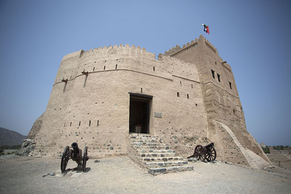 Picture of Fujairah Fort with cannonsFujairah - United Arab Emirates
