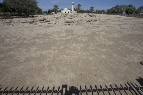 View of Hili 1 settlement, where a community lived 2,500 years BCE, also known as the Umm Al Nar period | Hili Archaeological Park | Emirati Arabi Uniti