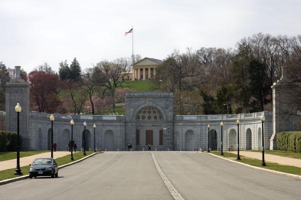 Picture of At the entrance of Arlington with Arlington House on top of the hill