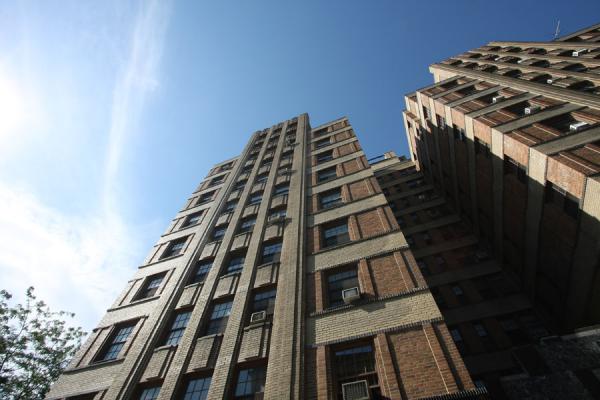 Looking up some remarkable apartment blocks in Brooklyn Heights | Brooklyn Heights | United States