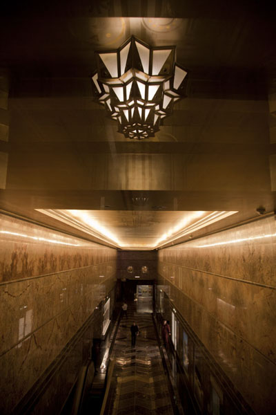 Picture of Empire State Building (United States): Corridor in the Empire State Building