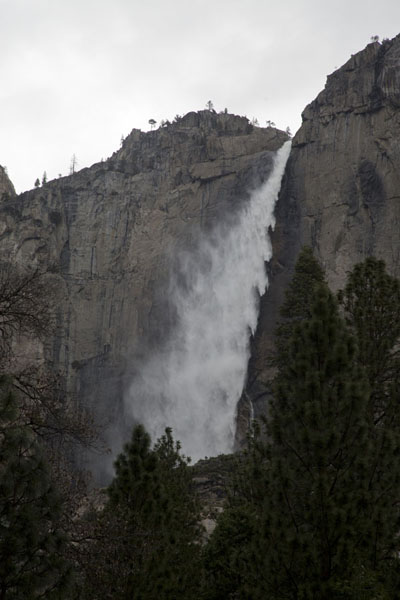 Wide spray of Bridalveil fall | Yosemite waterfalls | United States