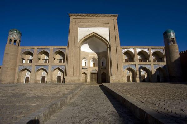 Picture of Khiva (Uzbekistan): Frontal view of the Kutlimurodinok Medressa
