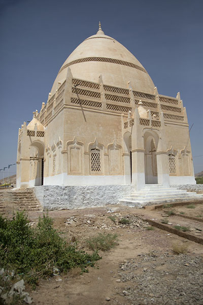 Photo de One of the Seven Domes in the cemetery of AynatAynat - Yémen