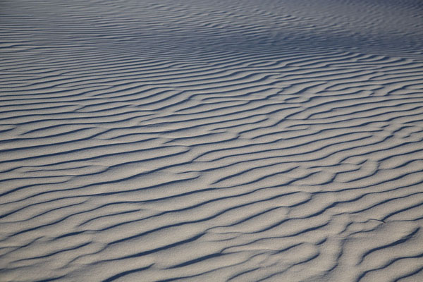 Close-up of the sand at the great sand dune at the southeastern side of Delisha beach | Delisha | Jemen