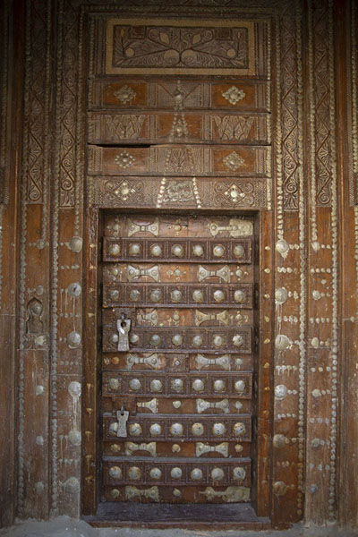 Door in a palace-like mansion in Wadi Dawan | Wadi Dawan | Yemen