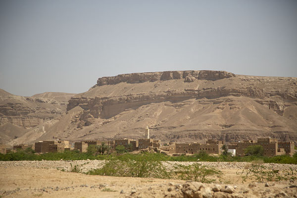 Picture of Wadi Hadramaut (Yemen): Village in the typical landscape of Wadi Hadramaut