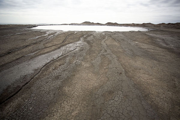 Foto di Small lake at the mud volcanoes of GobustanGobustan - Azerbaigian