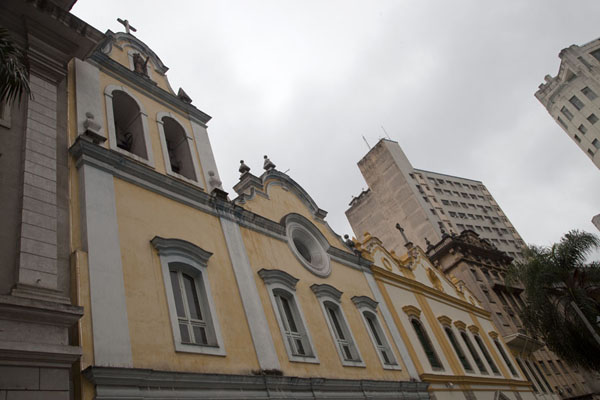 The twin churches São Francisco de Assis on the Largo São Francisco | Centre historique de SÃ£o Paulo | le BrÃ©sil