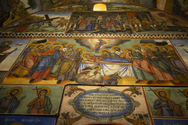 Fresco depicting the death of the Holy Virgin in the Sveta Bogoroditsa church | Bachkovo Monastery | Bulgaria