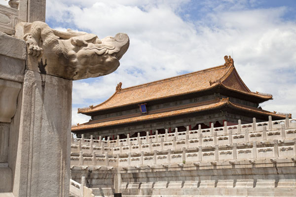 Looking up at the Hall of Preserving Harmony | Verboden Stad | China
