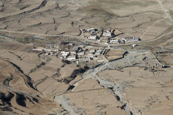 One of the villages in Tashi-chu valley | Ganden Monastery | China