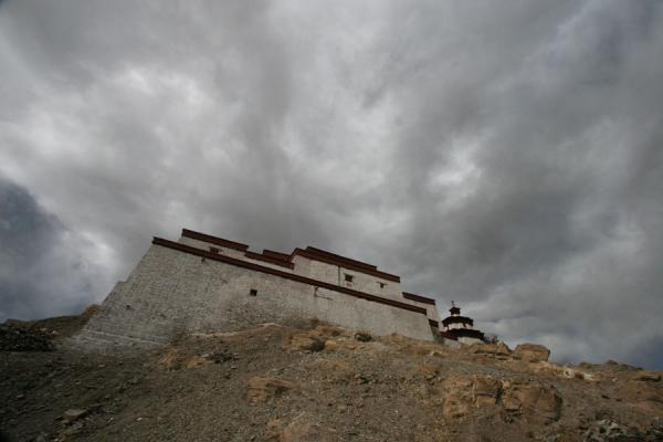 Gyantse fortress seen from below | Gyantse fort | China