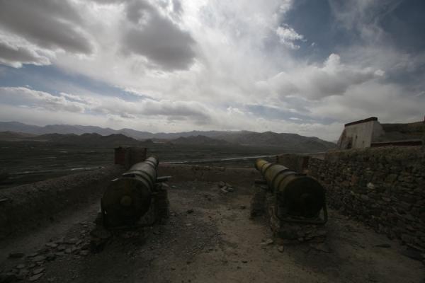 Cannons defending the fortress | Gyantse fort | China