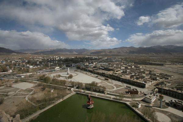 View over Gyantse from the fortress | Gyantse fort | China