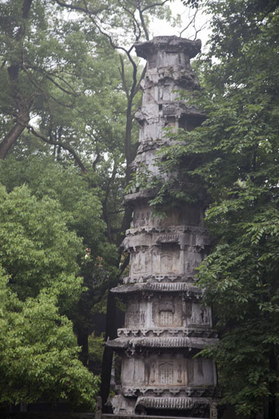 Foto di Pagoda at the Lingyin temple complexHangzhou - Cina