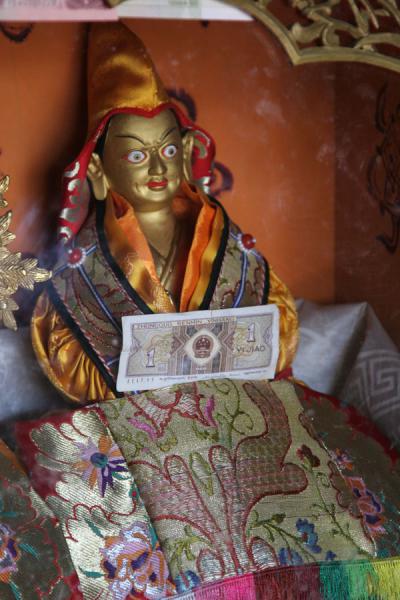 Photo de Donation box in Gyantse Kumbum, Pelkor Chöde monasteryGyangzÃª - Chine