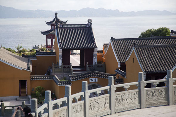 Fanyin monastery with islands in the background | Putuoshan | China