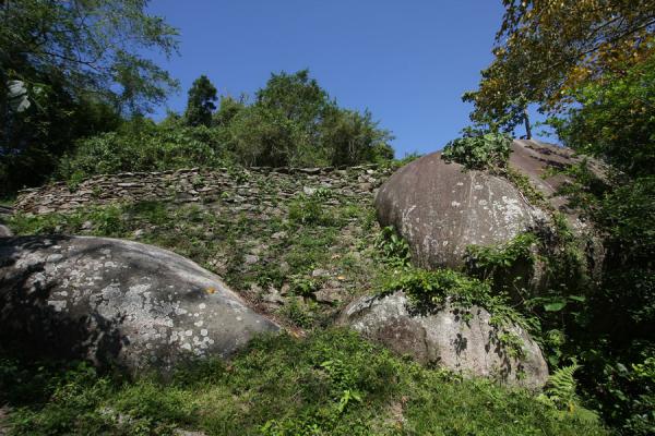 Stone wall built on boulders at Pueblito, Colombia