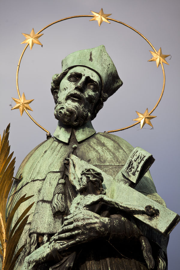 Detail of the statue of John of Nepomuk on Charles Bridge | Charles Bridge | Taiwan