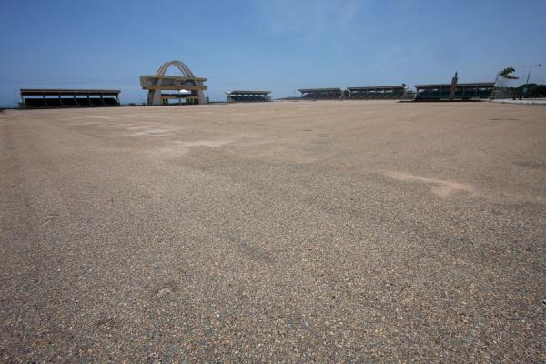 Foto de Vast Independence Square seen from a cornerAccra - Ghana