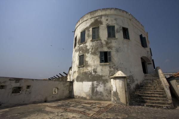 Dalzel Tower, residential area of Cape Coast castle seen from below | Cape Coast castle | Ghana