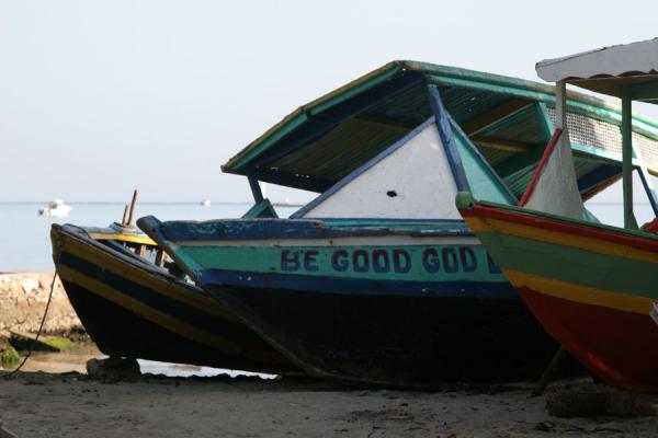 Foto van Detail of some boats in LabadieLabadie - HaÃ¯ti
