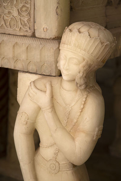 Foto van Close-up of the Marble ThroneTeheran - Iran