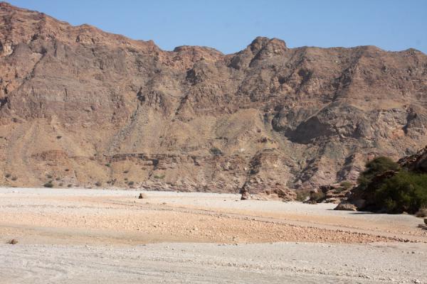 Limestone cliffs defining Wadi Mayh, Wadi Mayh, Oman