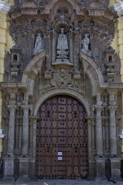 Main door to the San Francisco church, Peru