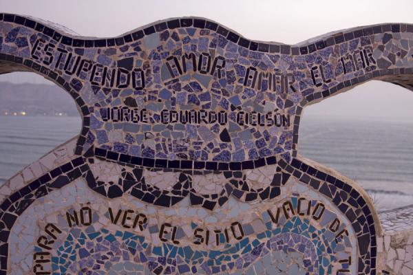 Bench of the Parque del Amor, Peru