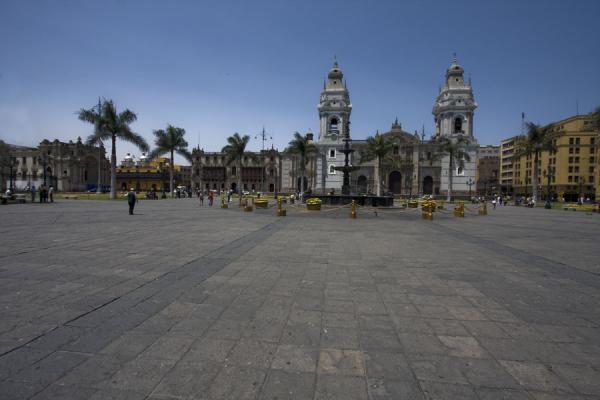 The wide space of the Plaza de Armas, Peru
